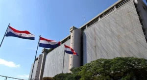 Blog 43 Bancos no Paraguai